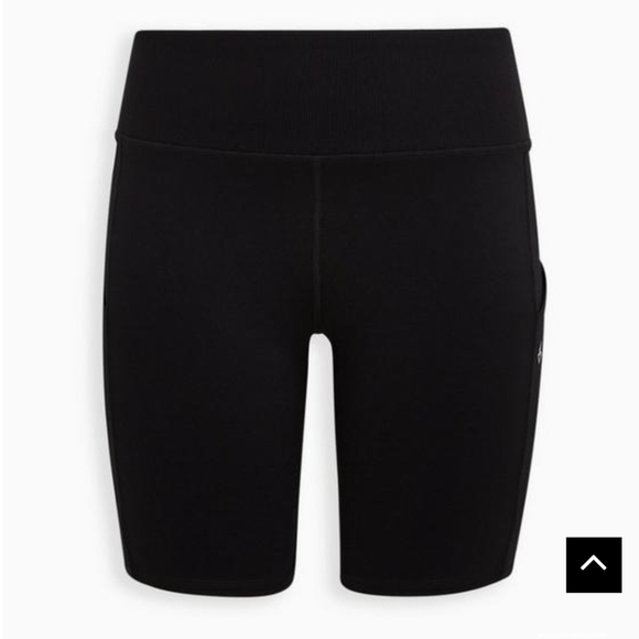 Torrid Performance Core 9 Inch Active Bike Short With Rib Trim, Black 5x - Picture 2 of 7